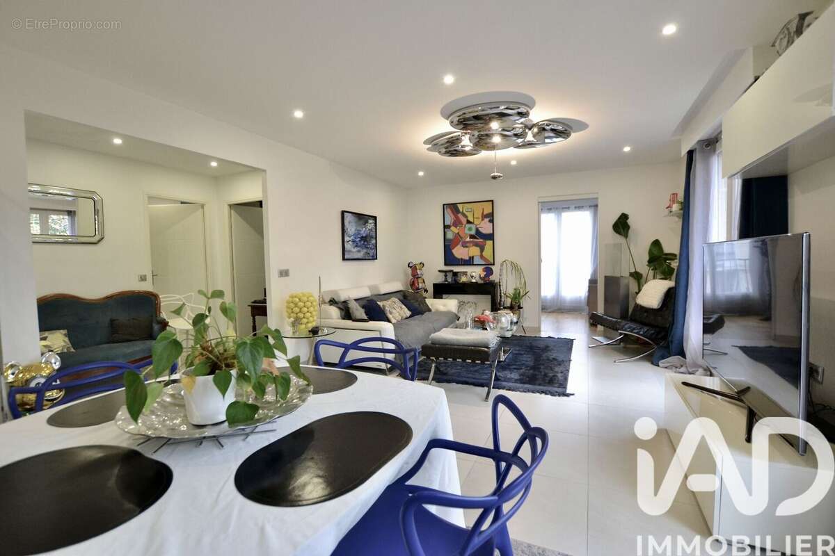 Photo 3 - Appartement à VERSAILLES