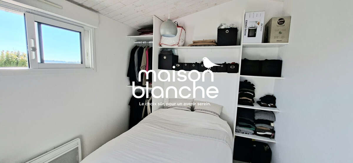 Chambre - Appartement à PUILBOREAU