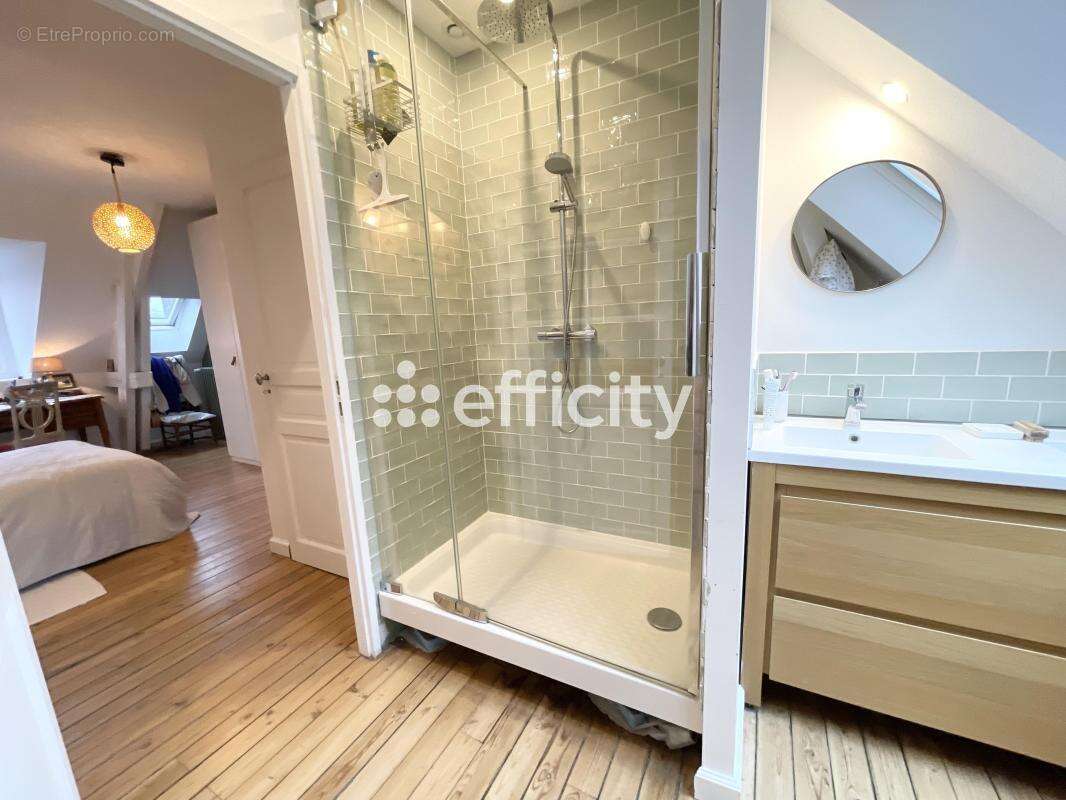 Maison 255 m² à Nantes  - photo 11