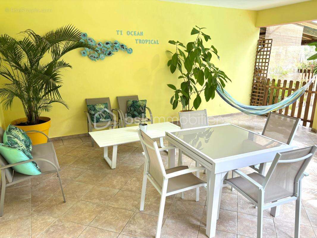 Maison à SAINT-FRANCOIS