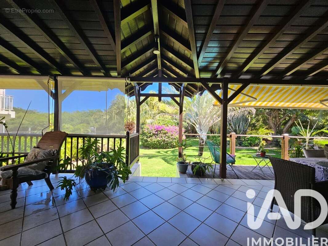 Photo 2 - Maison à LE MOULE