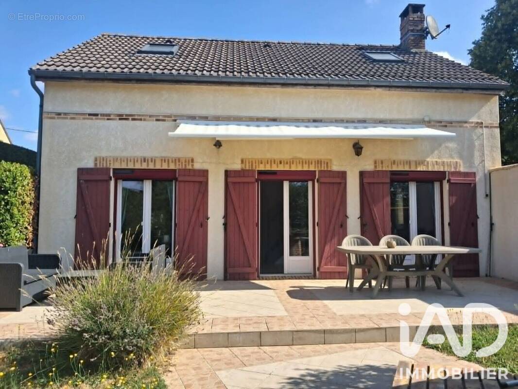 Photo 1 - Maison à LALANDELLE