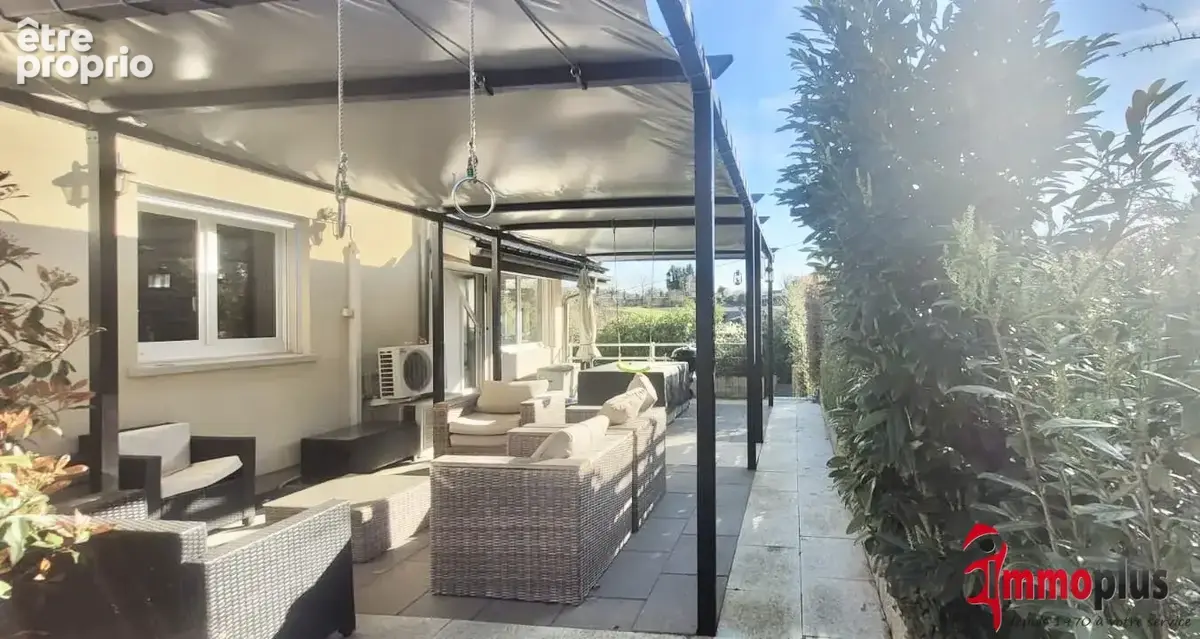 STEINBRUNN-LE-HAUT ! Maison avec piscine située au calme d'une impasse - photo 4