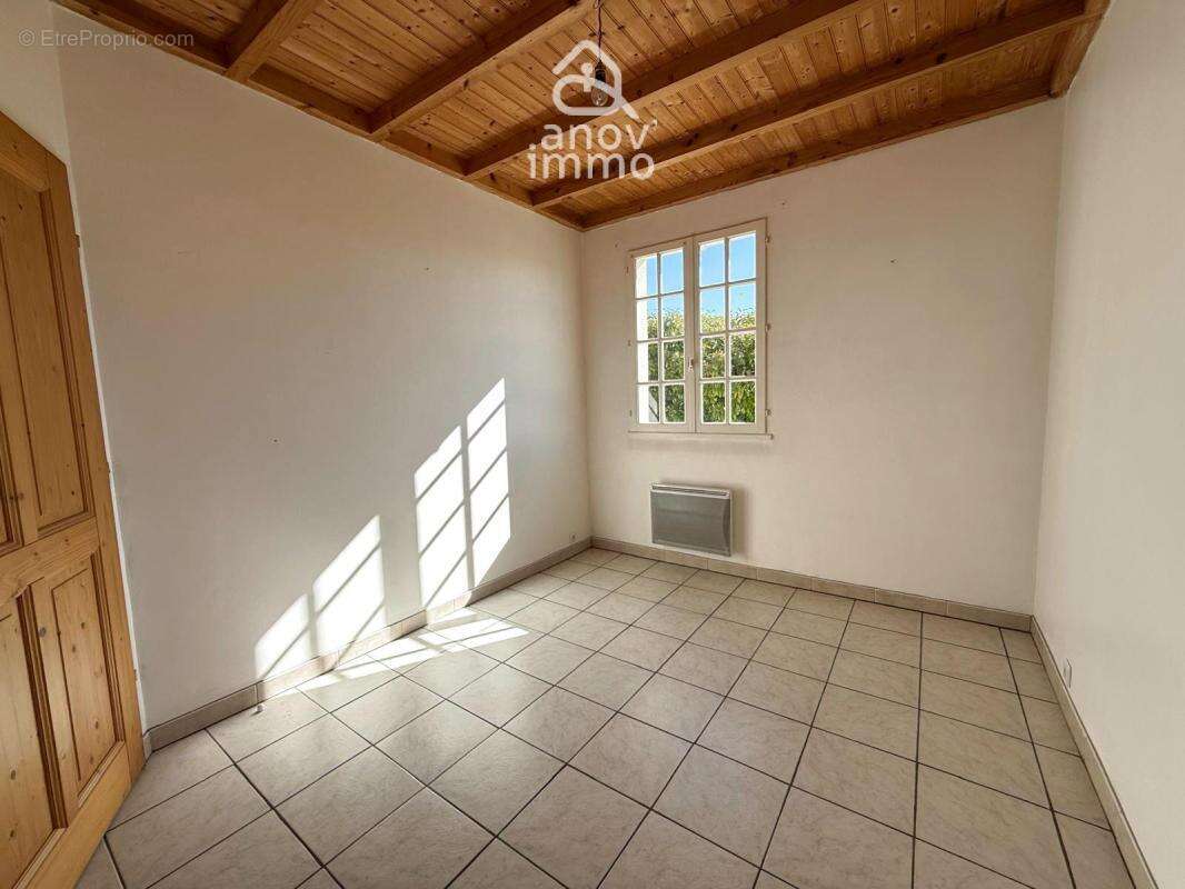 NOUVEAUTE : Maison 3 chambres de 81 m2 avec jardin   Environ - photo 9