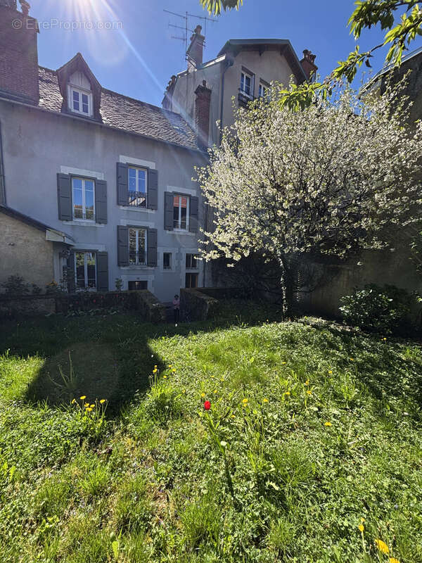 Maison à AURILLAC