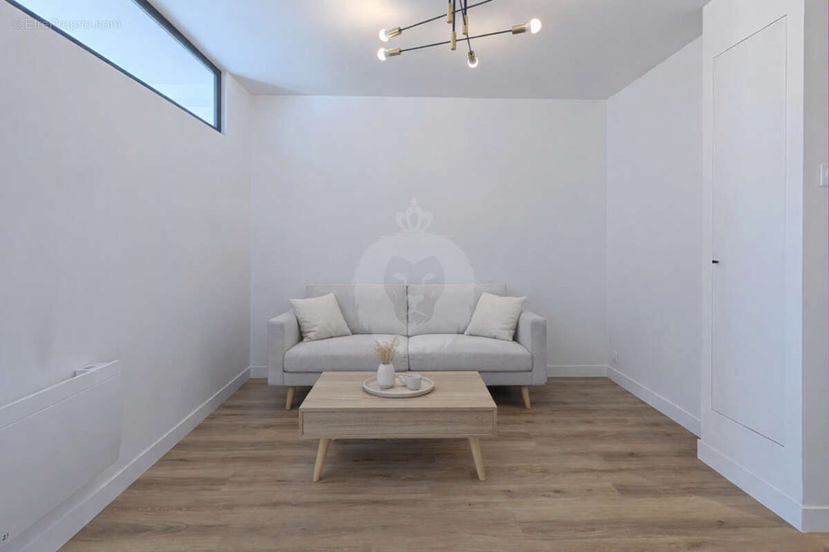 Appartement à SAINT-MAUR-DES-FOSSES