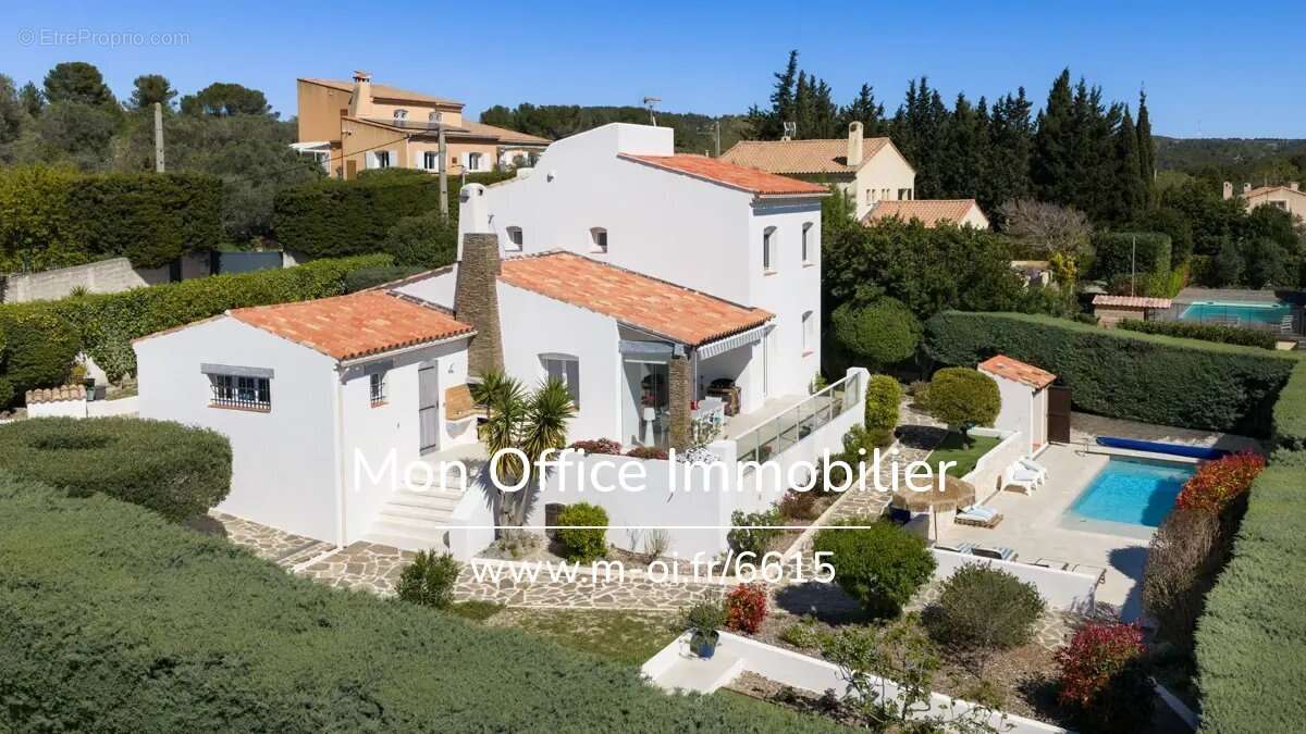 Maison à SAUSSET-LES-PINS