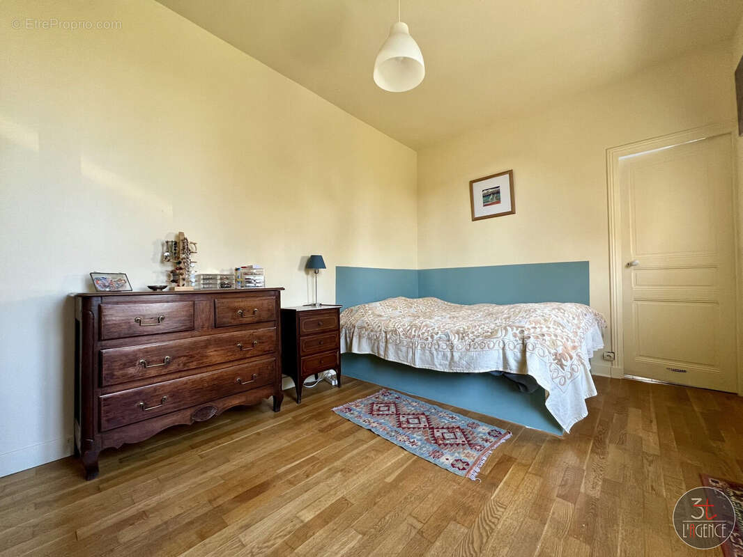 Maison à FONTENAY-SOUS-BOIS