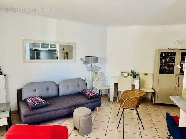 Appartement à DECINES-CHARPIEU