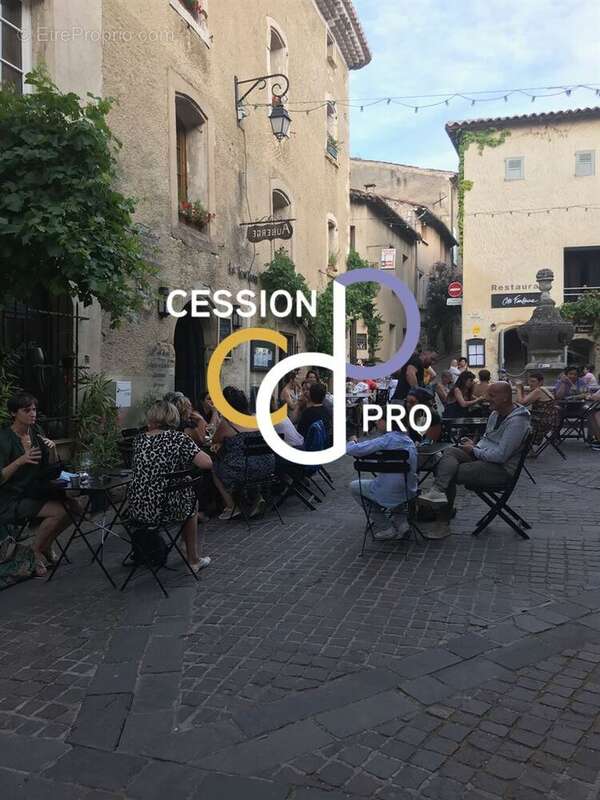 Commerce à CARPENTRAS