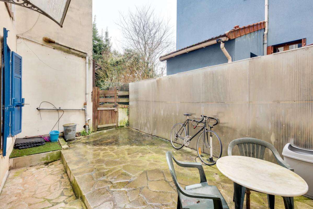 Appartement à FONTENAY-SOUS-BOIS