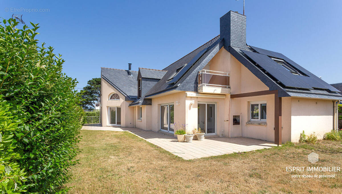 Maison à NEVEZ