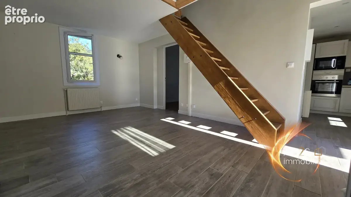 Charmante petite maison en plein coeur de La Rochette - photo 6