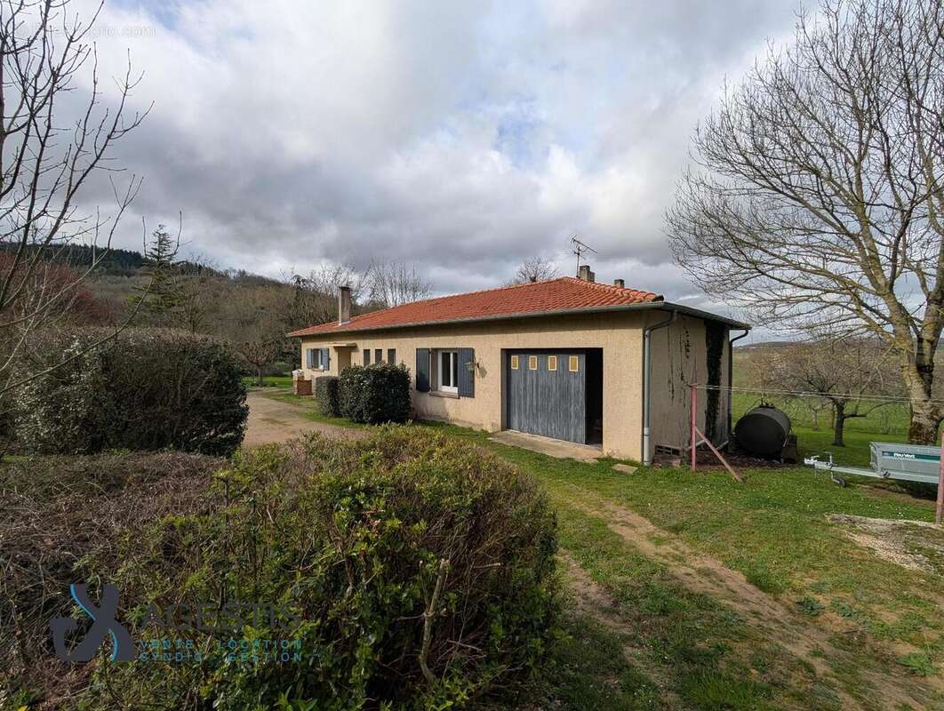   - Maison à LABRUGUIERE