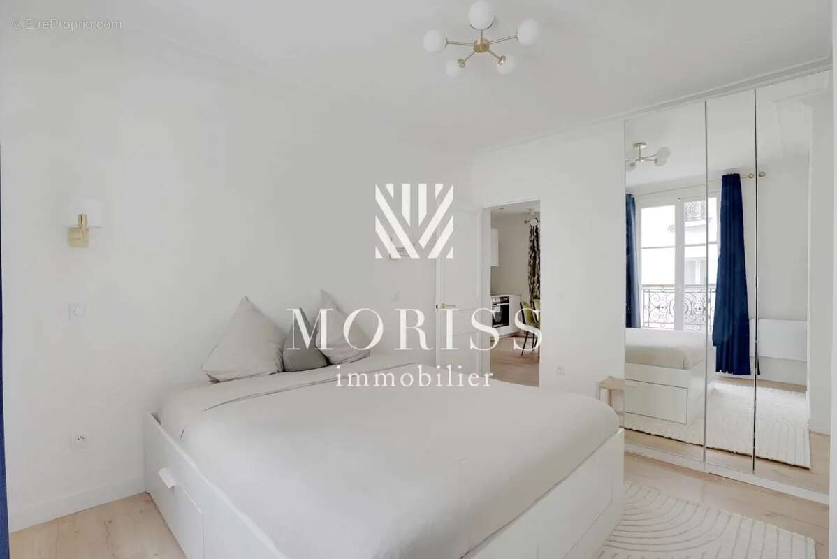 Appartement à PARIS-2E