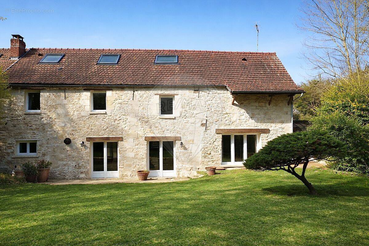 Maison à SENLIS