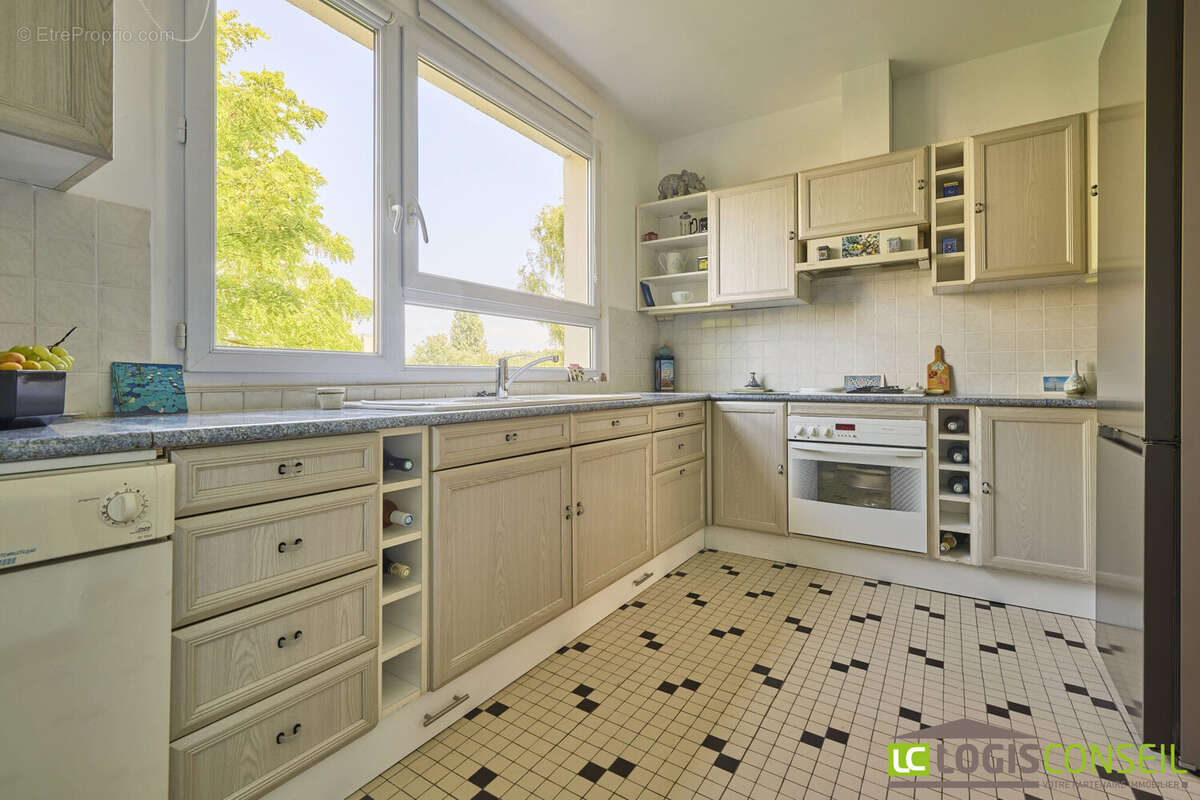 Appartement à BOURG-LA-REINE