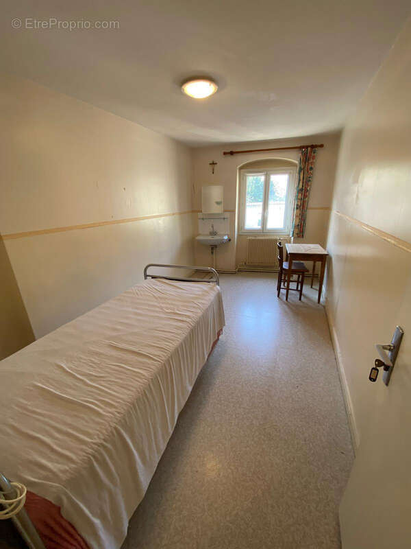 Appartement à SERRIERES