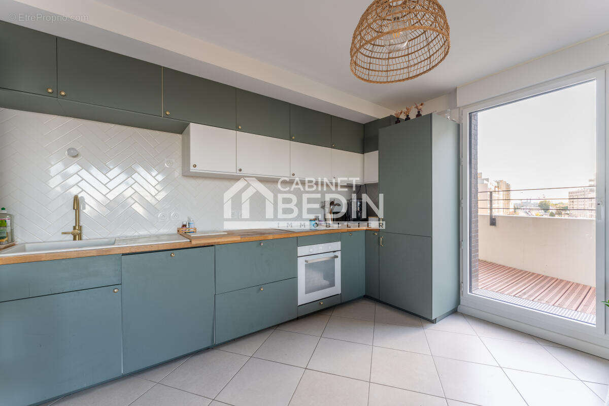 Appartement à BORDEAUX