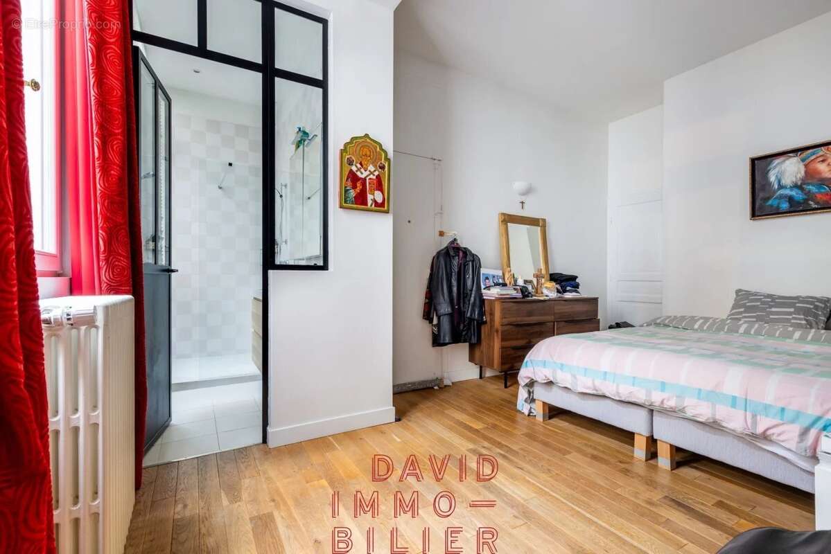 Appartement à PARIS-9E