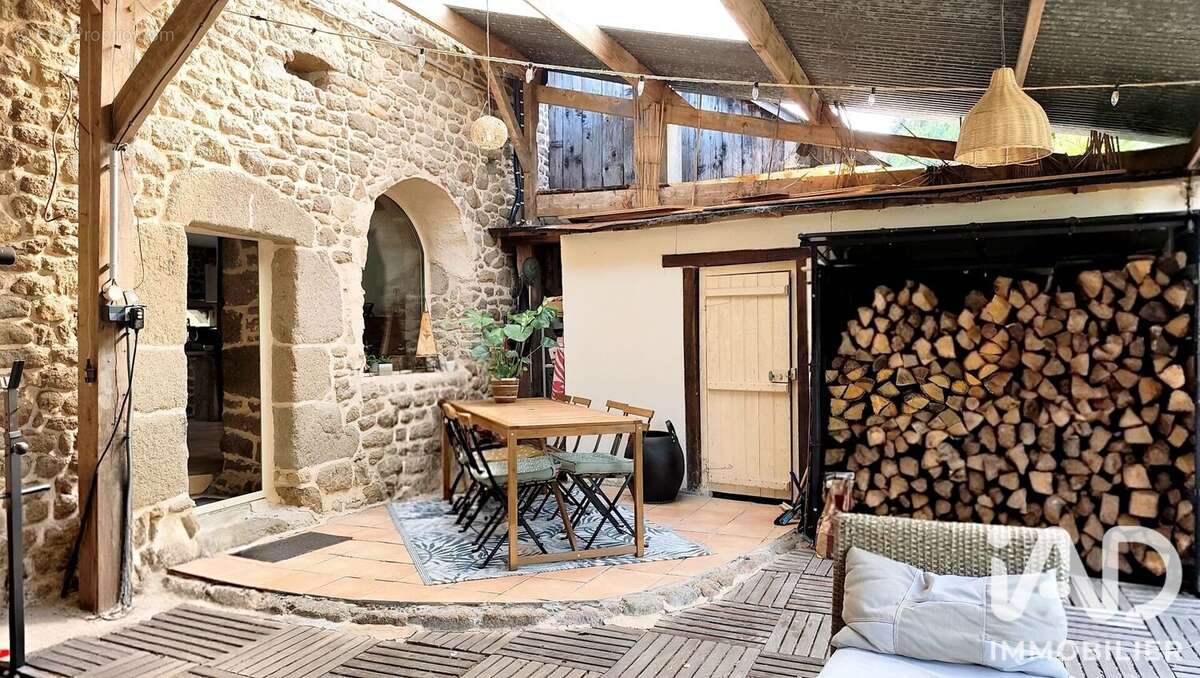 Maison 127 m² à Saint-Ouen-Des-Alleux  - photo 2