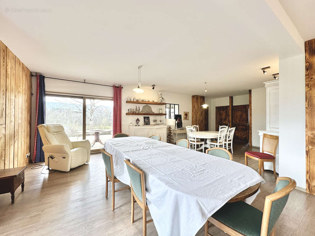 Maison à LE BOURGET-DU-LAC