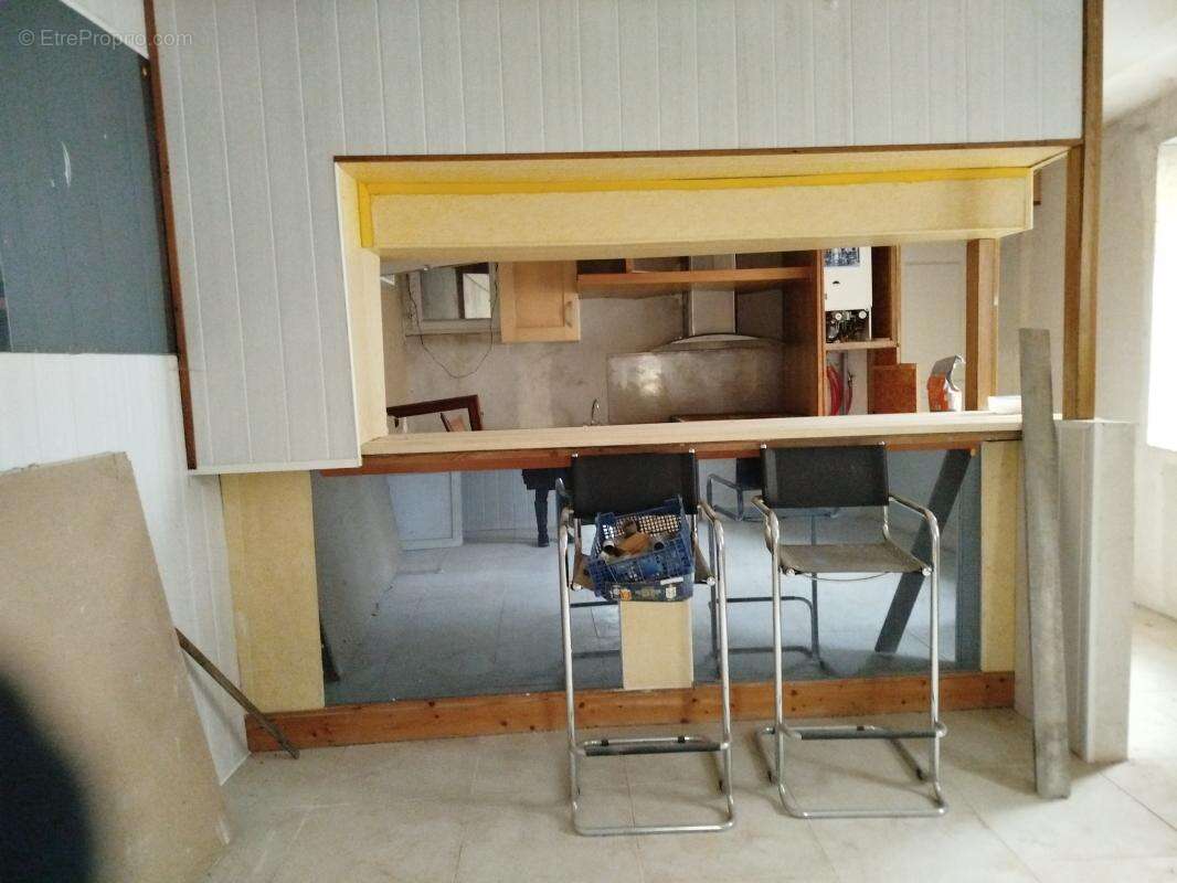 Appartement à CHAUX-LES-PORT