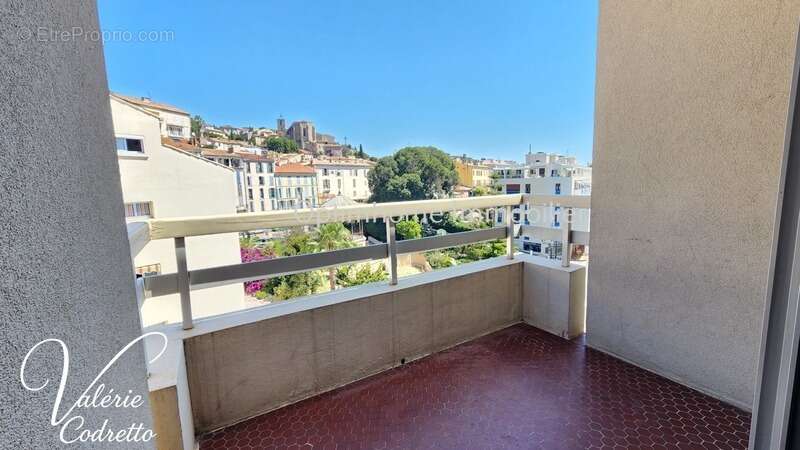 Appartement à HYERES