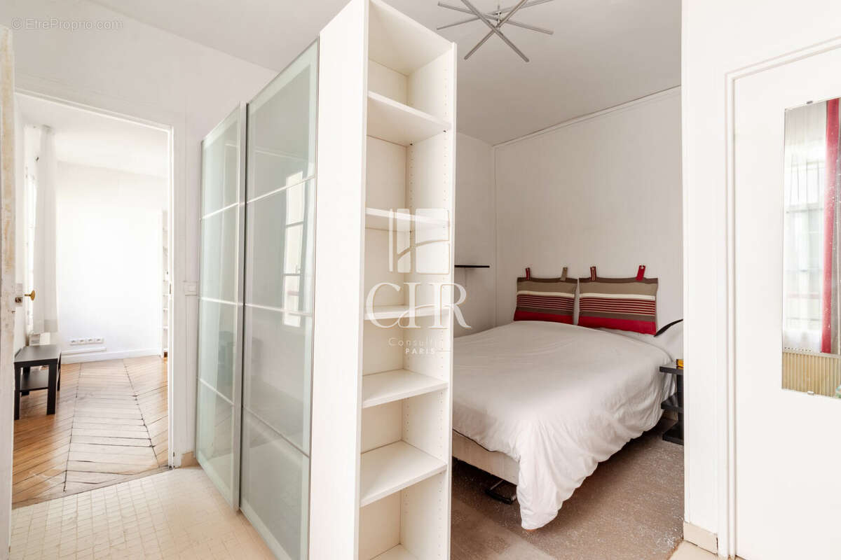 Appartement à PARIS-10E