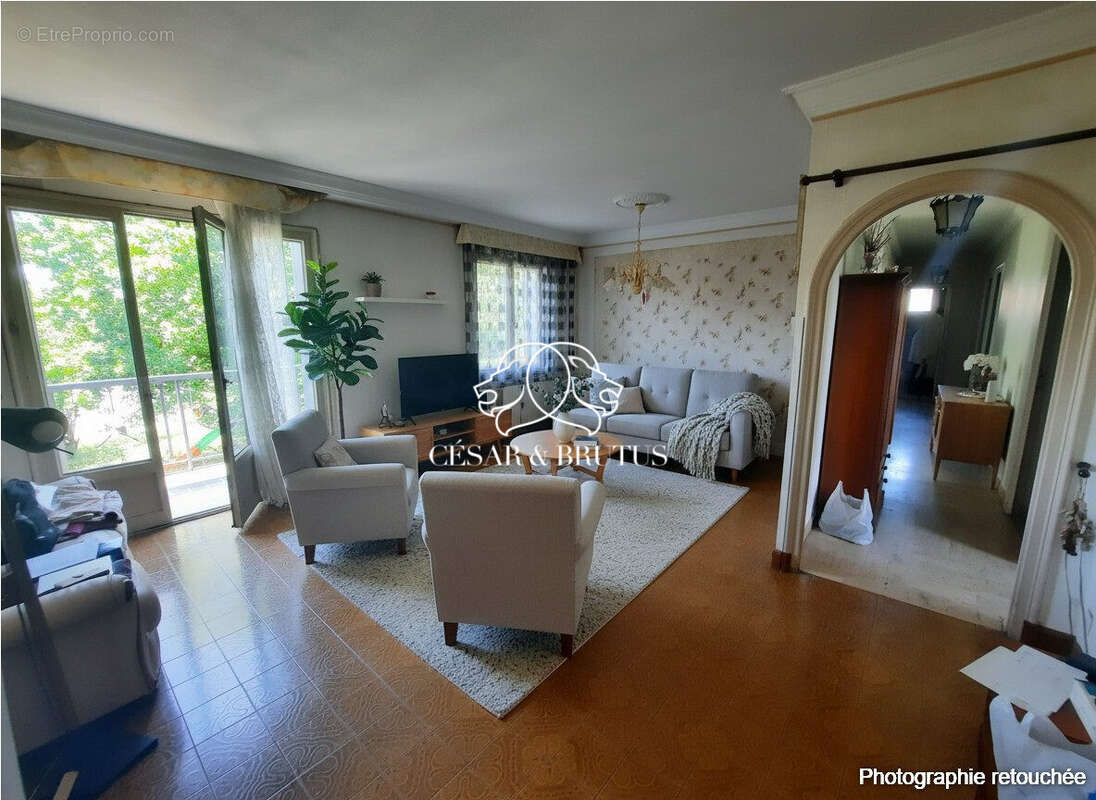 Maison 130 m² à Decines-Charpieu  - photo 3