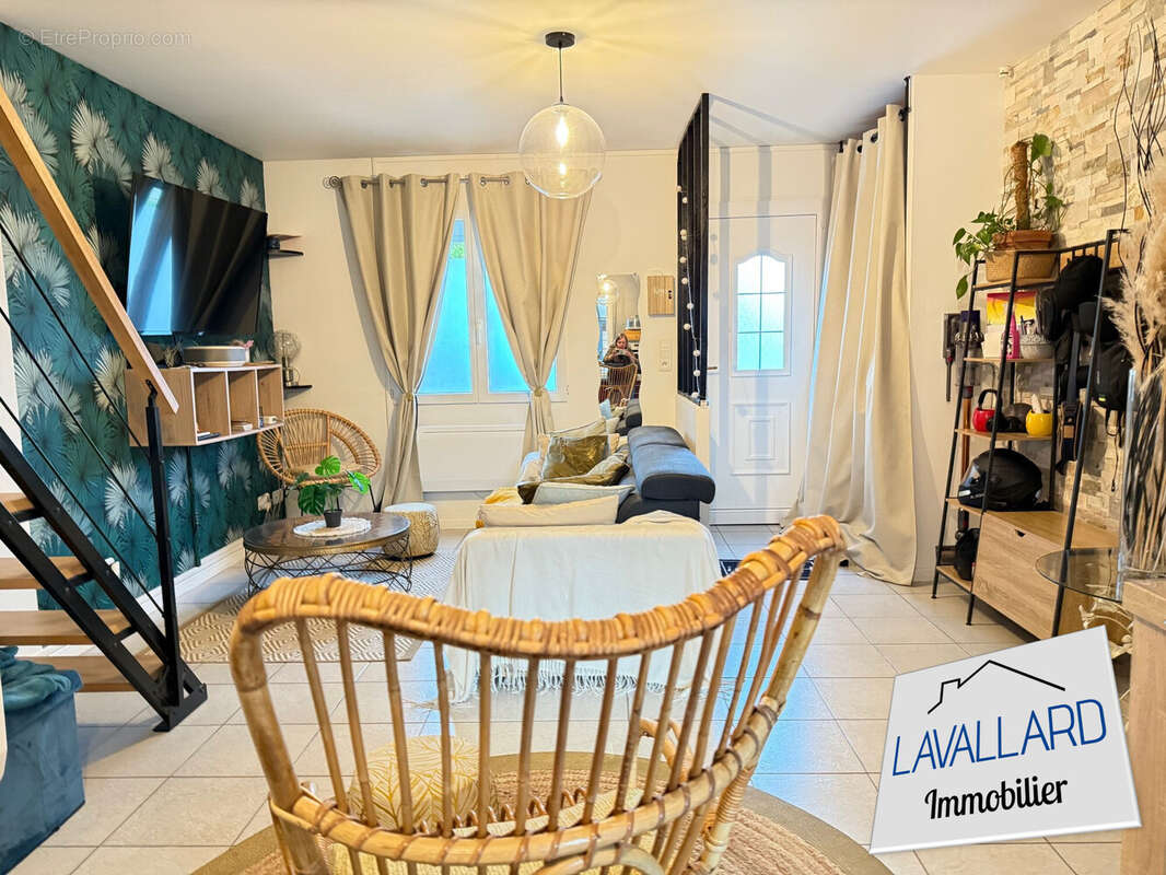 Maison à VILLERS-BRETONNEUX