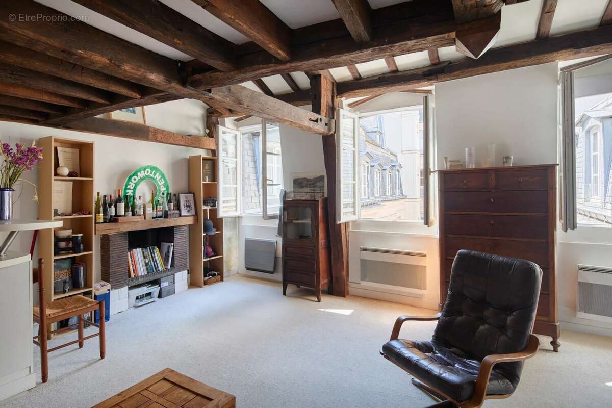 Appartement à PARIS-6E