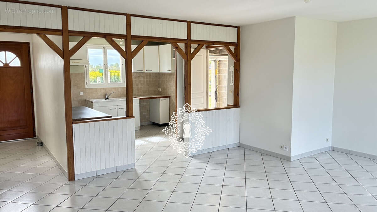 Maison à BRAY-SUR-SEINE