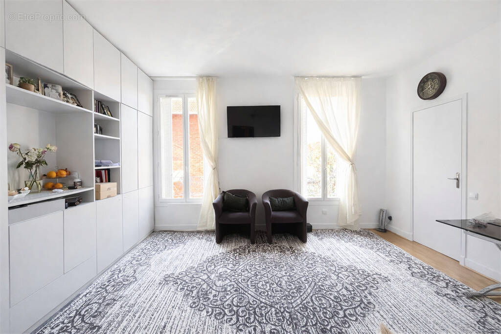 Appartement à COLOMBES
