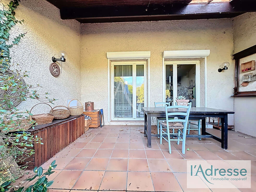 Maison à CASTELGINEST