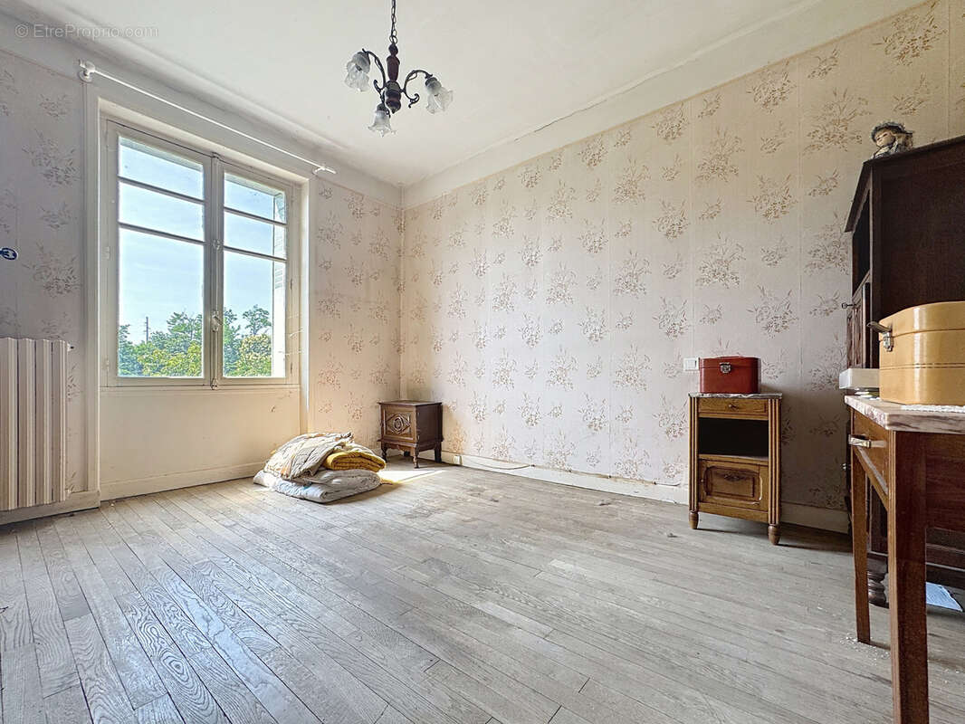 Maison à MALEMORT-SUR-CORREZE