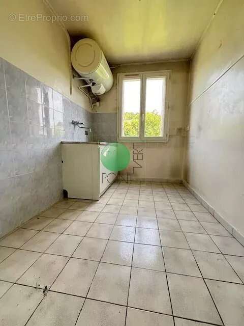 Appartement à LA FERTE-ALAIS