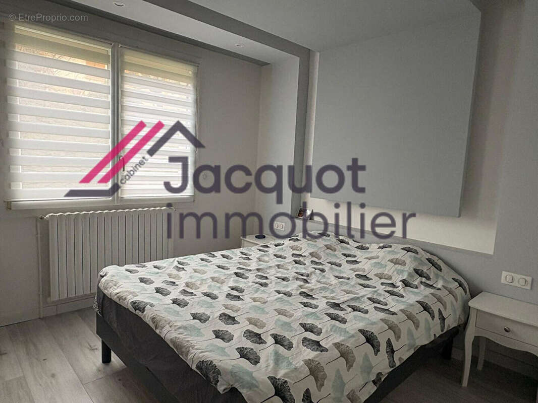 Maison à CHAMPAGNOLE