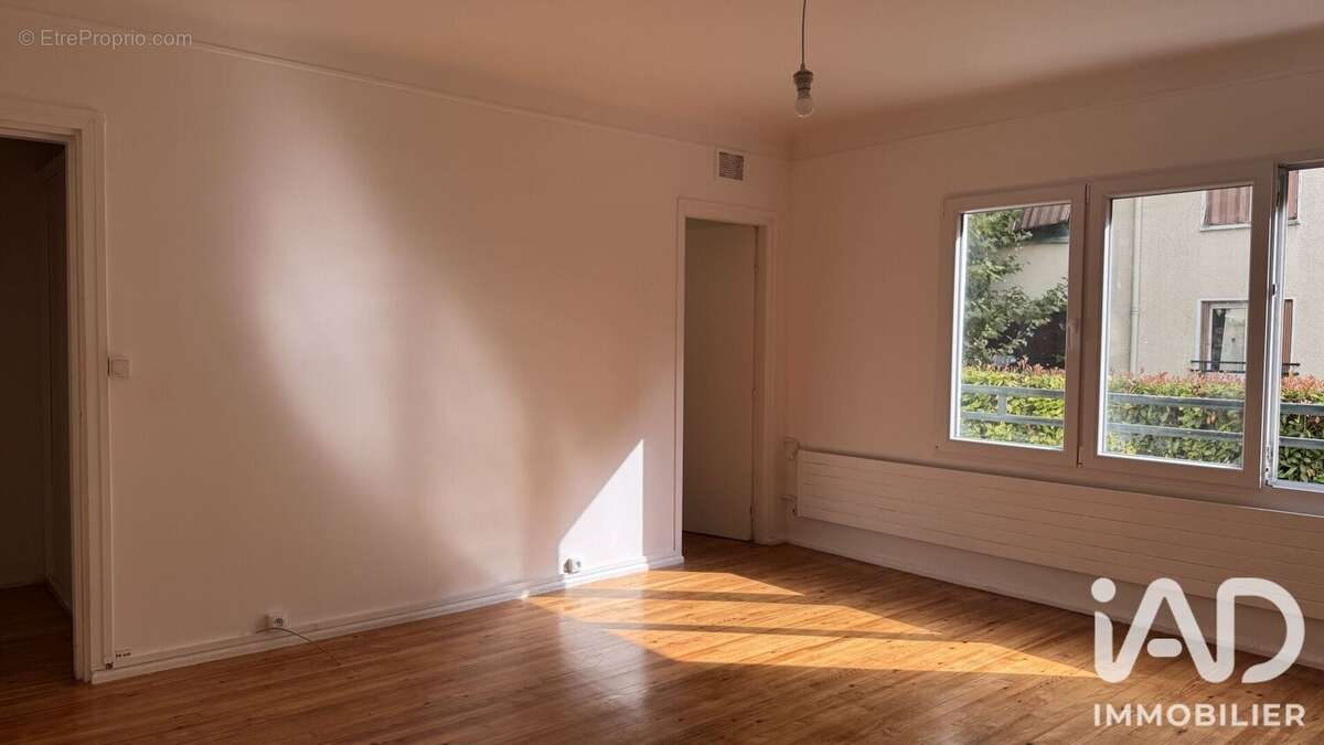Photo 3 - Appartement à L'ILE-SAINT-DENIS