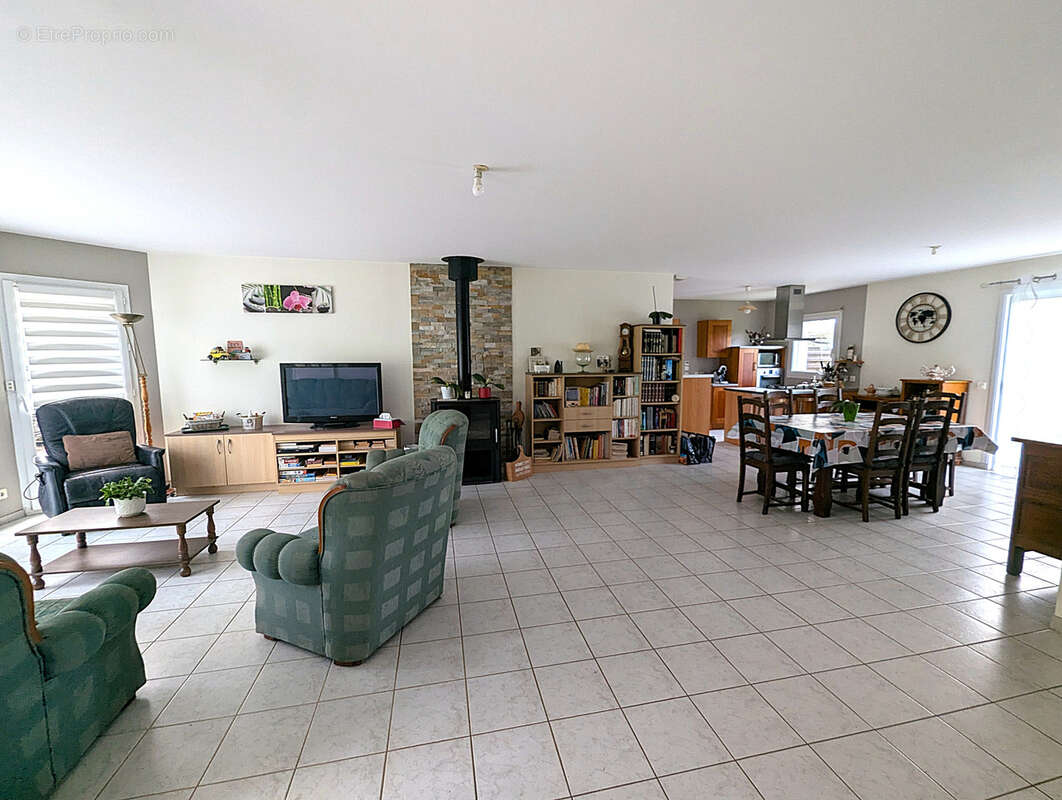 Maison à PONTCHATEAU