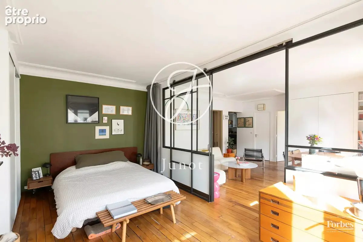 Paris 18e - JULES JOFFRIN / RUE HERMEL - Appartement - 3 pièces - 61.15m² Carrez - 2 chambres - Balcon - photo 12