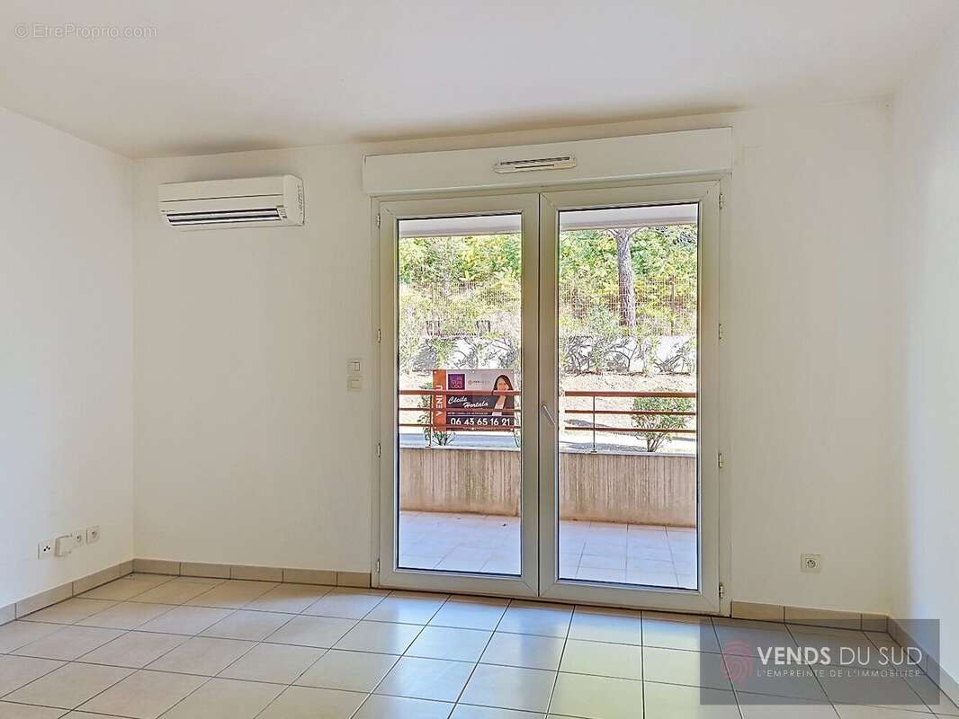 Appartement à LAMALOU-LES-BAINS