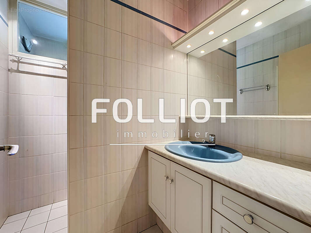 Fontaine-Étoupefour - Maison familiale de 5 chambres sur un magnifique terrain de 1 000 m² sans vis-à-vis - photo 10