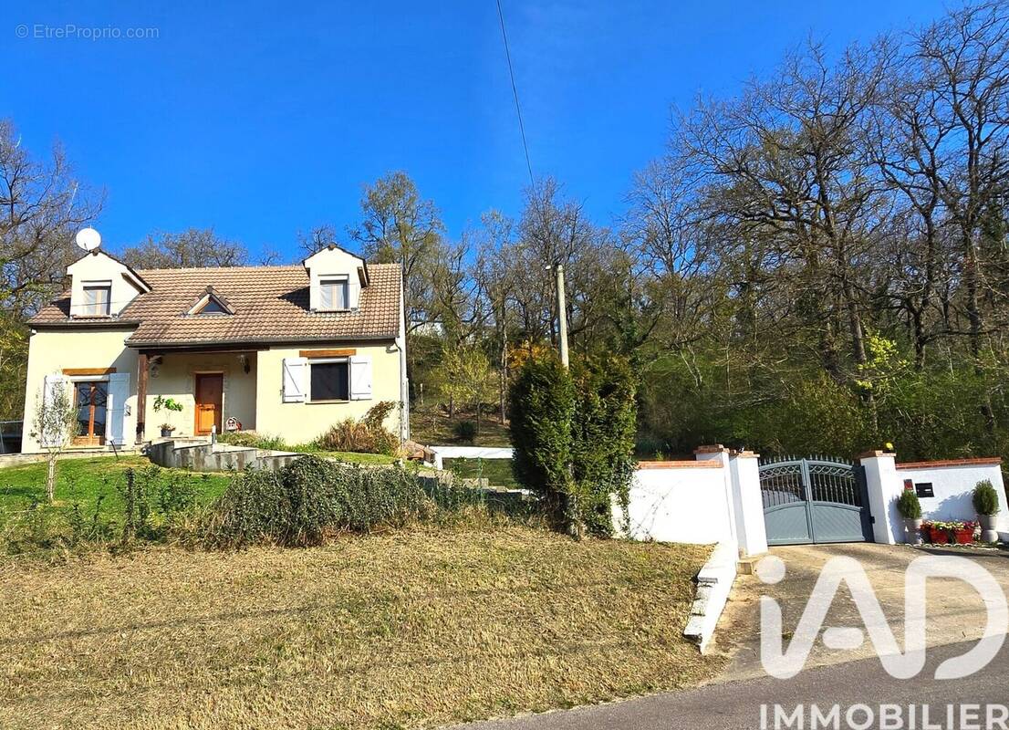 Photo 1 - Maison à POLIGNY