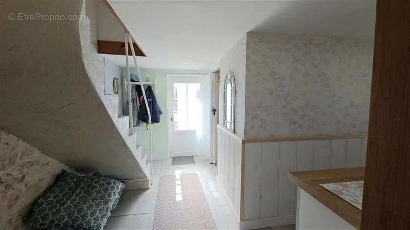 Maison à LA TRIMOUILLE