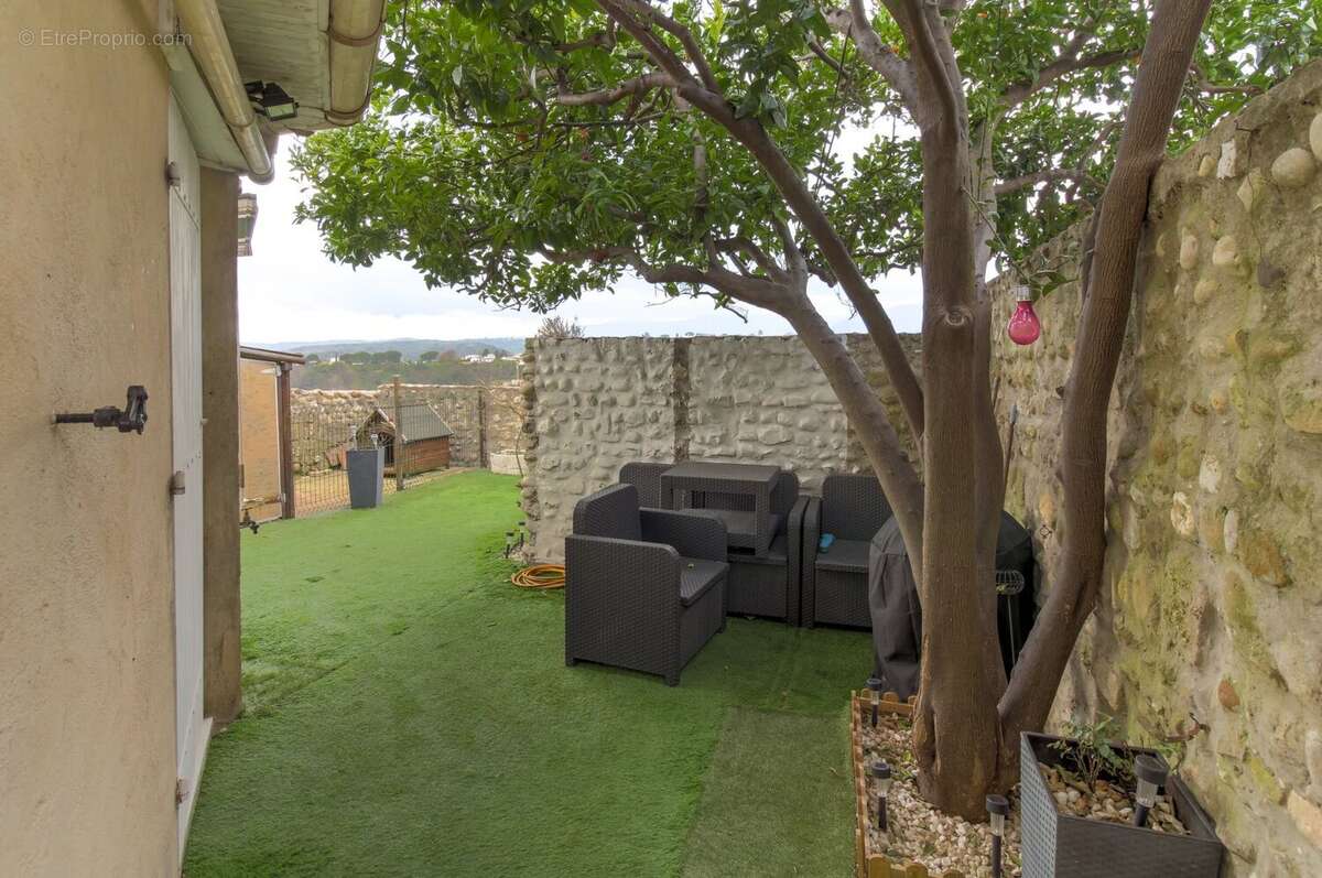 Maison à CAGNES-SUR-MER