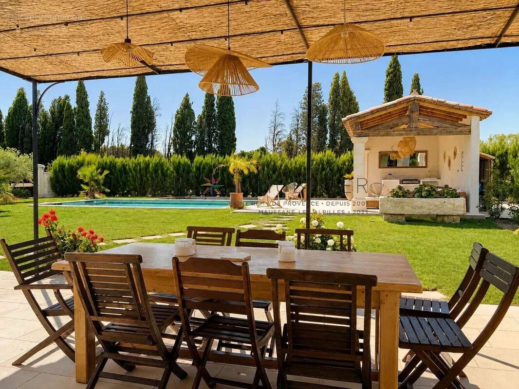 Mas blanc-des-alpilles — mas en pierre rénové en 2025 — 6 km de saint-rémy-de-provence — piscine - photo 3