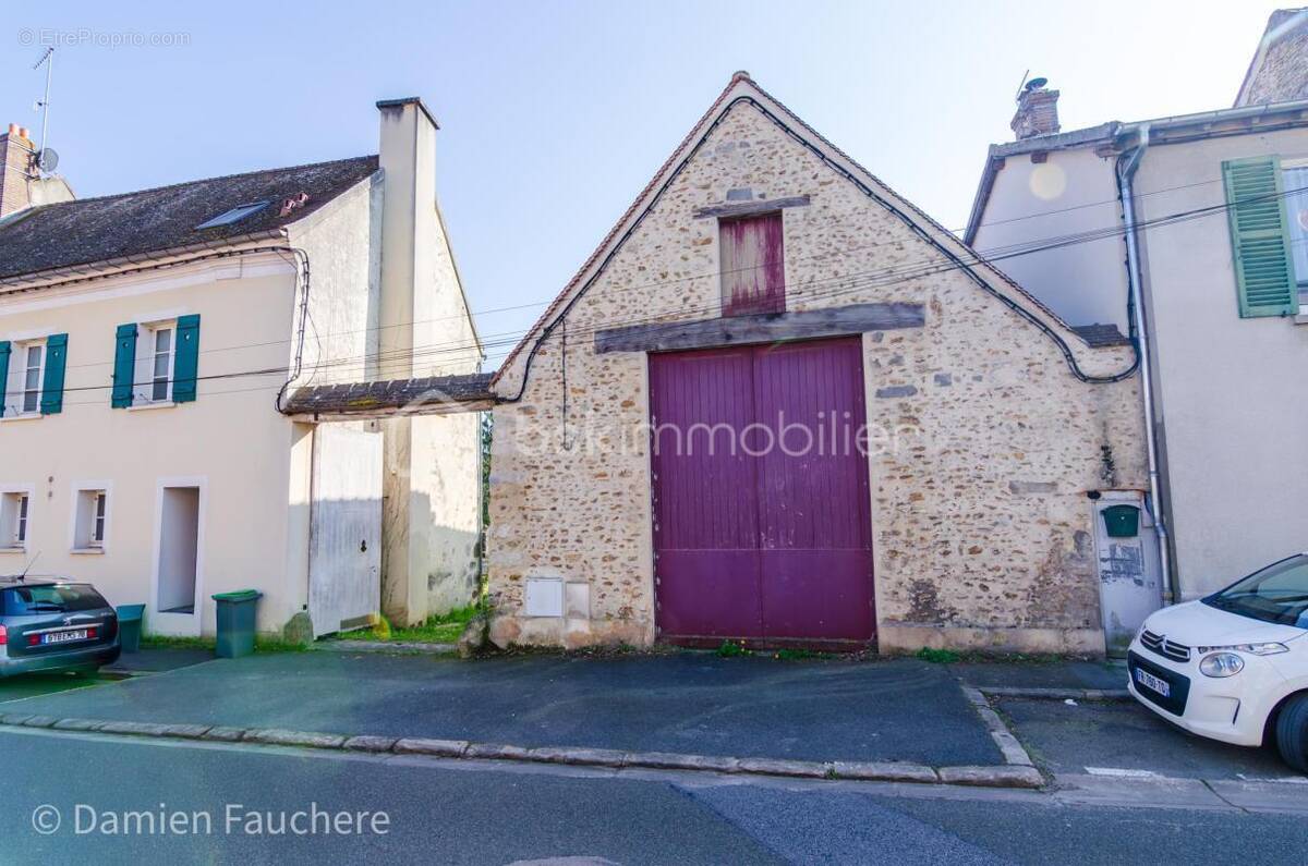 Maison à SAINTE-MESME
