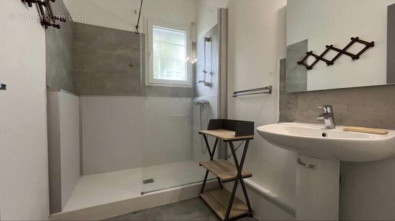 Maison à vendre 4 pièces SAINT DENIS (974) - photo 7