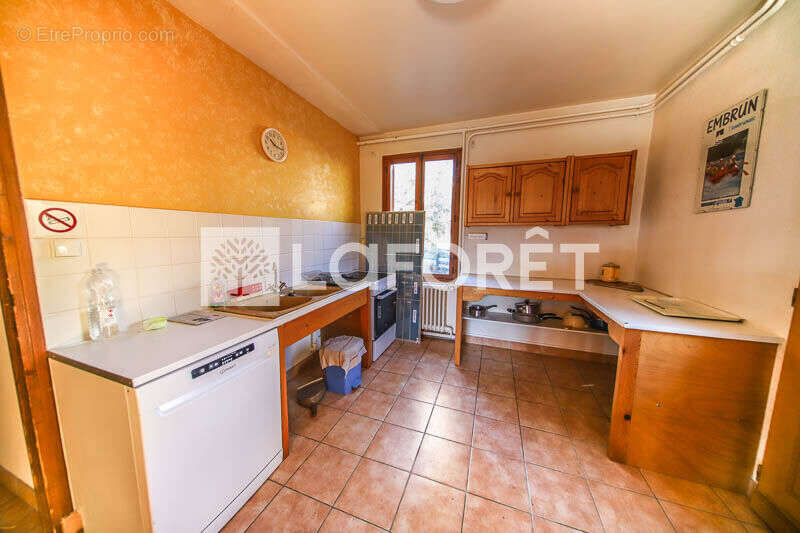 Maison type 30 - 8800m² de terrain - embrun - 30 pièces - photo 14